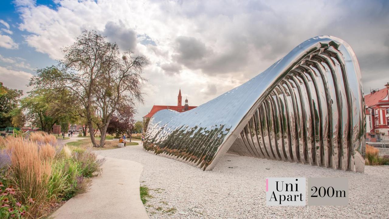 Uniapart Daire Wroclaw Dış mekan fotoğraf